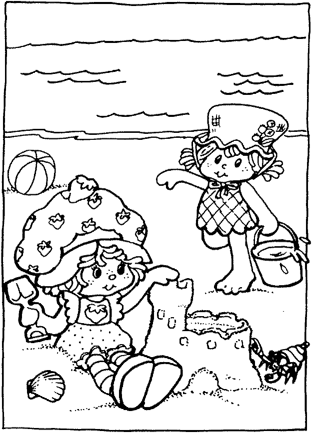 Strawberry Shortcake builds a sandcastle